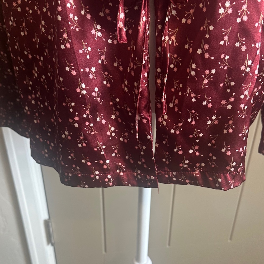 Born Maroon Floral Tie-Front Pajama Top and long pant set. - Picture 4 of 6